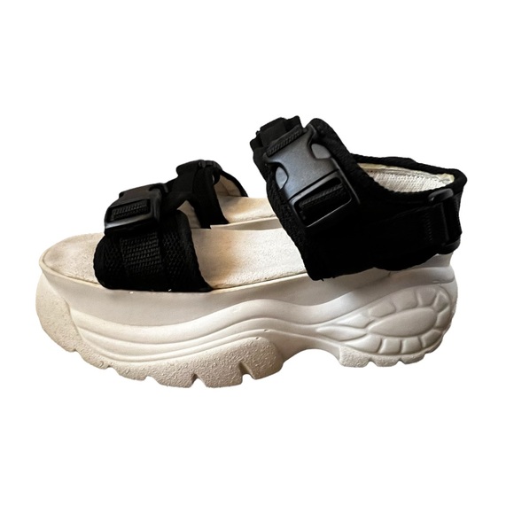 Urban Outfitters Sandals Platform Black White Velcro Strap Size 6 Chunky Y2K - Picture 6 of 10